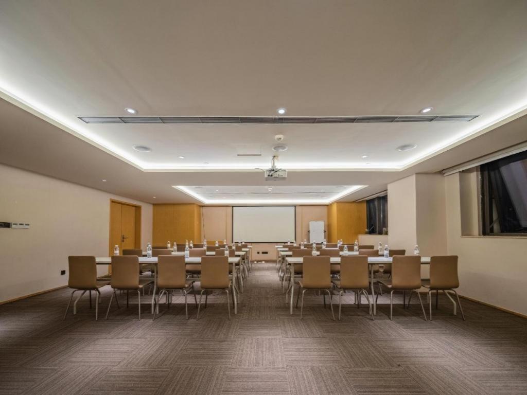 Ji Hotel Chengdu Global Center Ngoại thất bức ảnh
